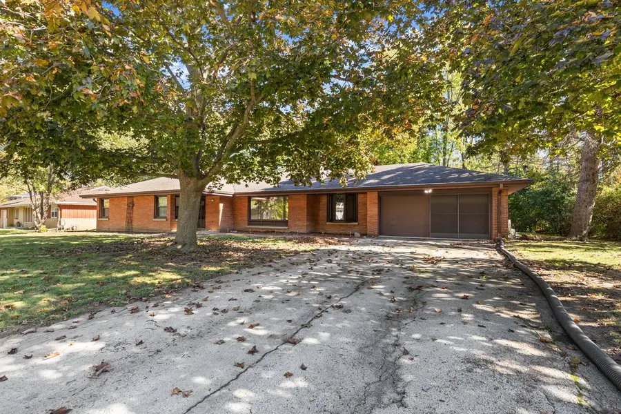 5252 S Tuckaway DRIVE, Milwaukee, WI 53221 - #2