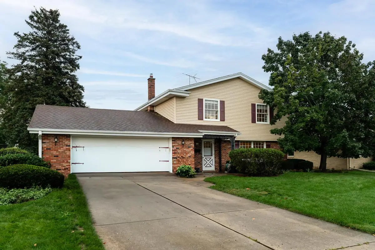 738 6th AVENUE, Grafton, WI 53024 - #1