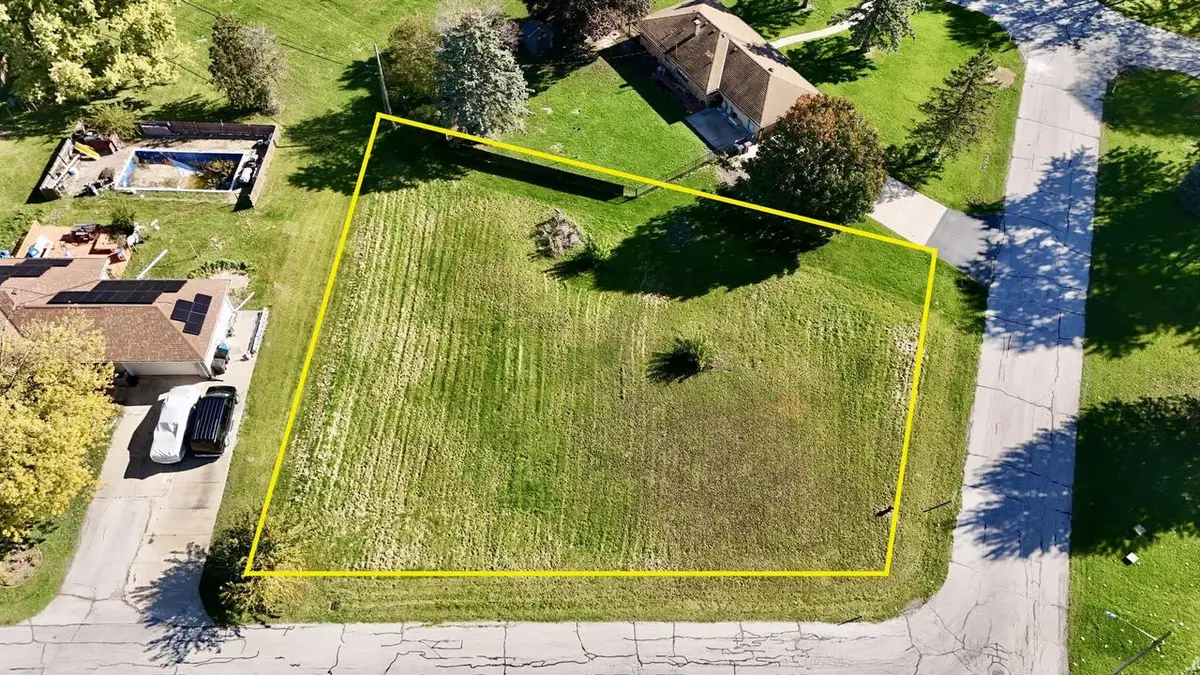 Lt8 W ABBOTT AVENUE, Greenfield, WI 53221 - #1