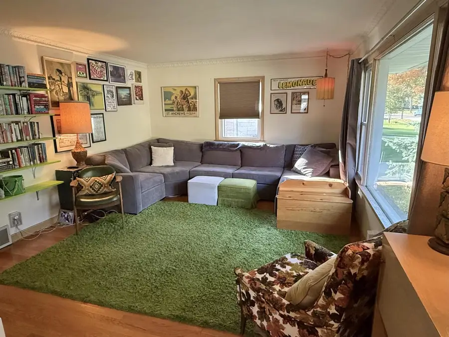 5443 W Hayes AVENUE, West Allis, WI 53219 - #2
