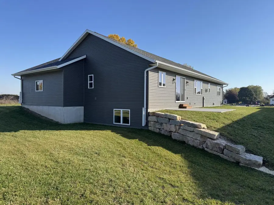 1909 Summit STREET, Manitowoc, WI 54220 - #3