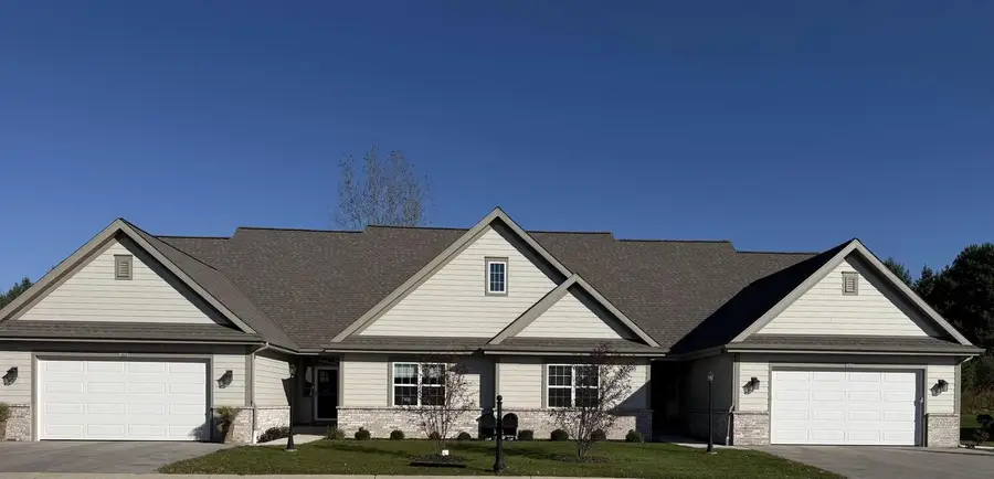 1787 Cedar Ridge DRIVE #216-2, Slinger, WI 53086 - #2