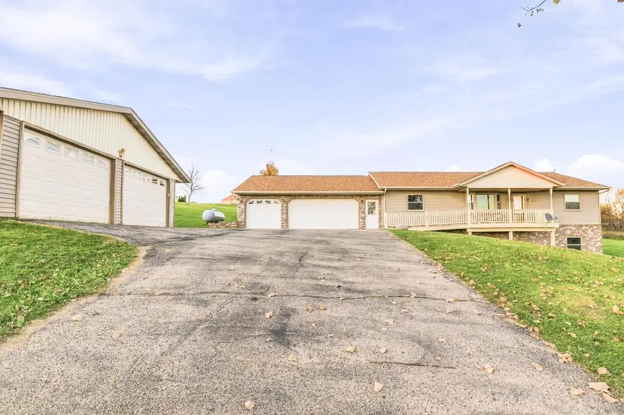 W2548 Nevada Heights ROAD W, Iron Ridge, WI 53035 - #2