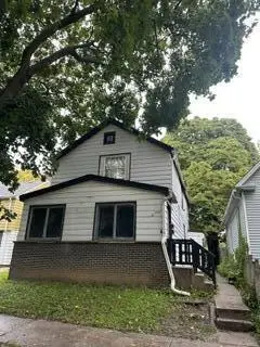 3922 W Sheridan AVENUE, Milwaukee, WI 53209