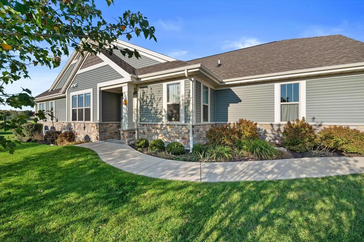 3734 Stillwater COURT, Waukesha, WI 53189 - #1