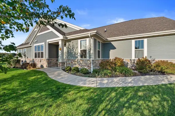 3734 Stillwater COURT, Waukesha, WI 53189
