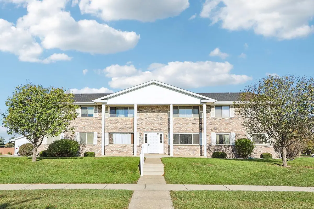 10464 W Whitnall Edge DRIVE #101, Franklin, WI 53132 - #1