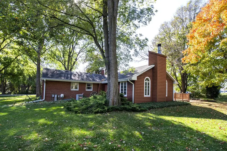 15960 Washington DRIVE, Brookfield, WI 53005 - #2