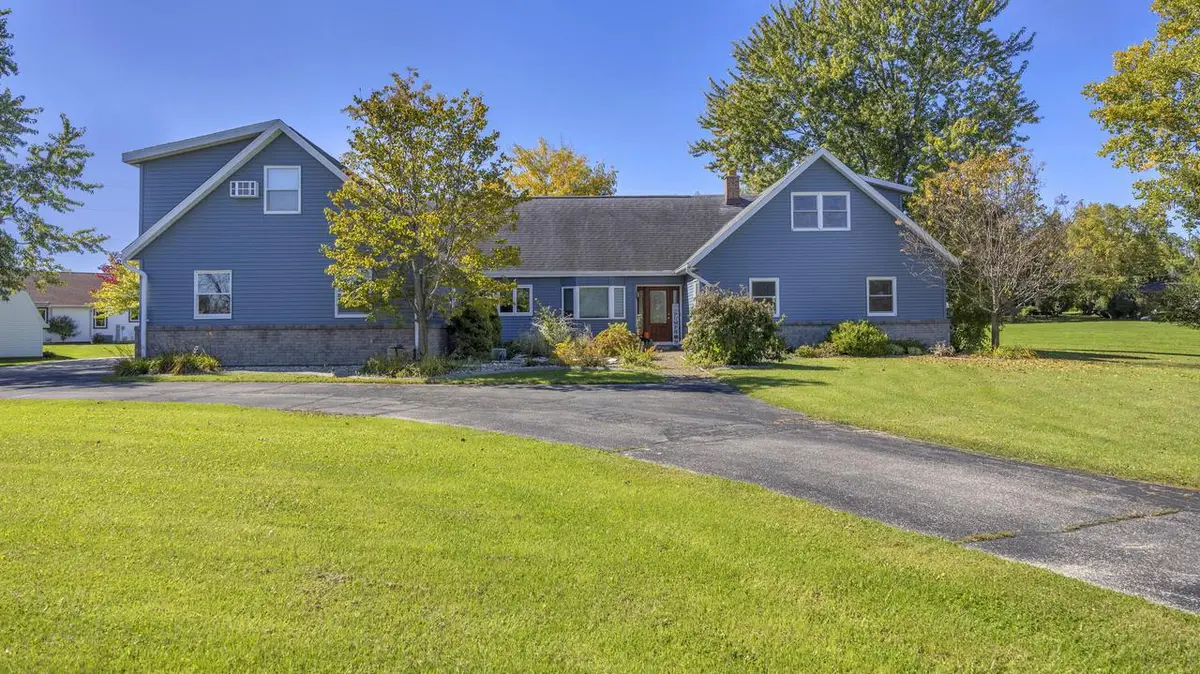 W4994 Takodah DRIVE, Fond Du Lac, WI 54937 - #1