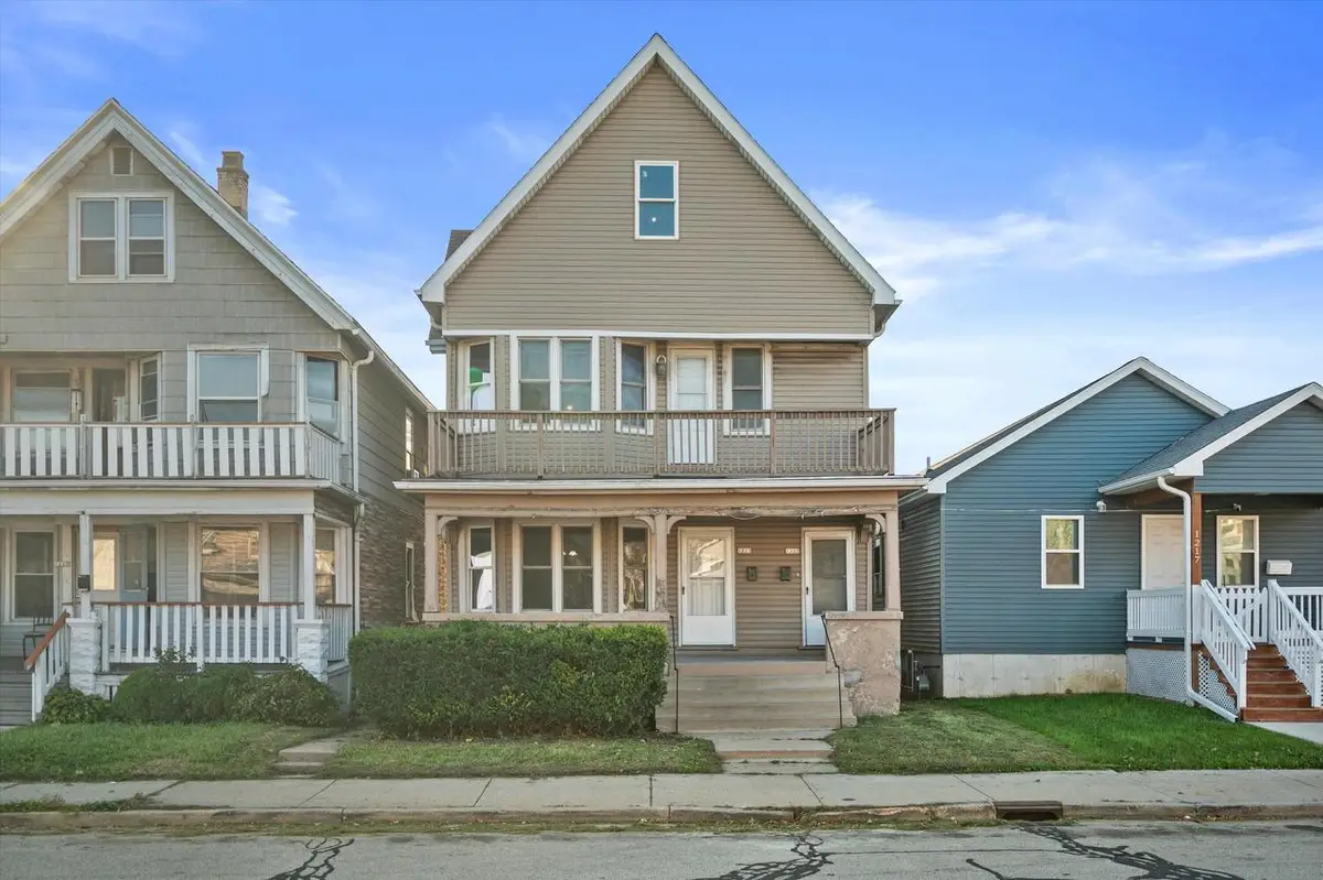 1221 S 35th STREET #1223, Milwaukee, WI 53215 - #1