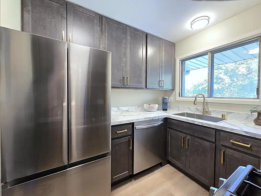 3961 W College AVENUE, Milwaukee, WI 53221 - #3