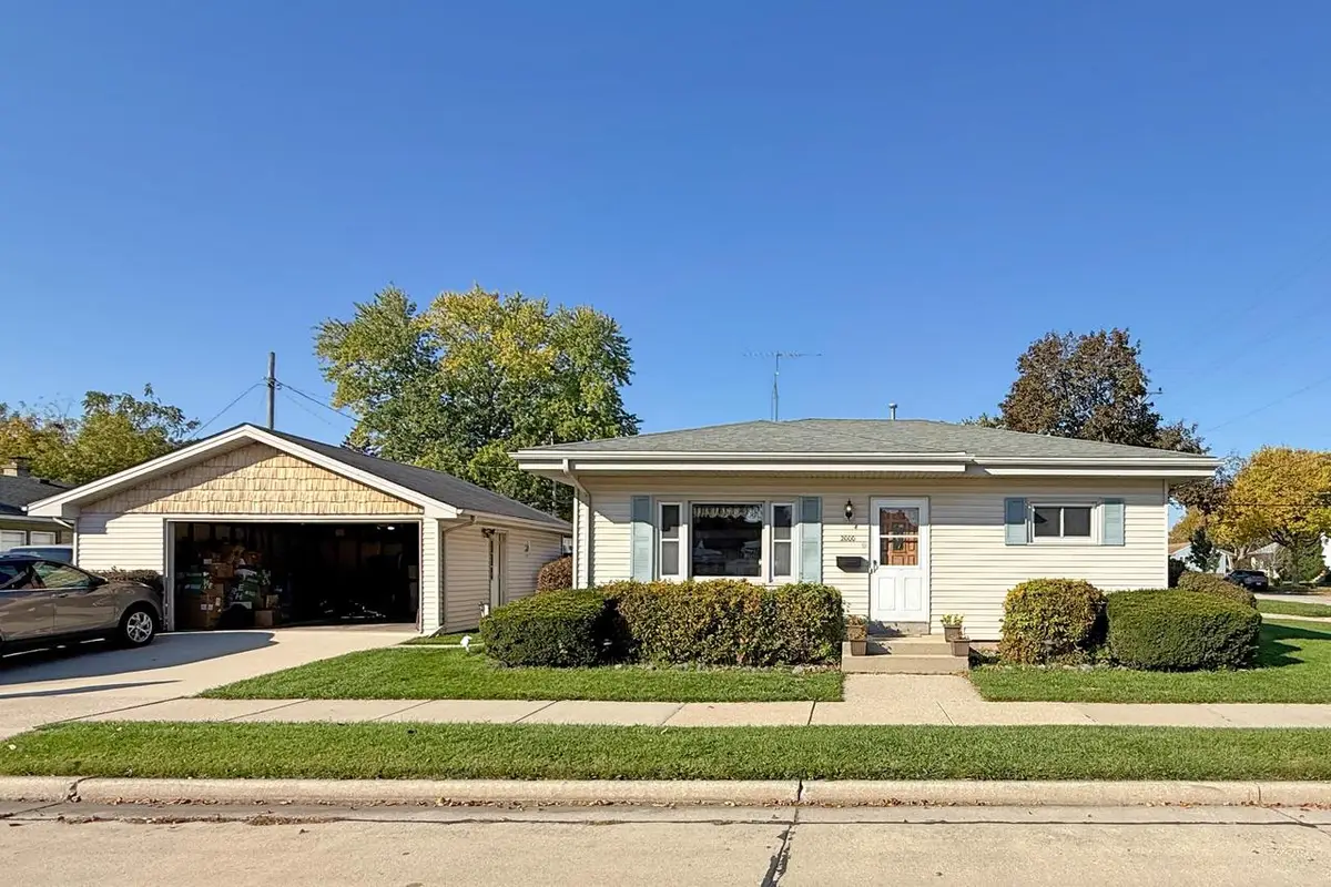2000 Arthur AVENUE, Racine, WI 53405 - #1