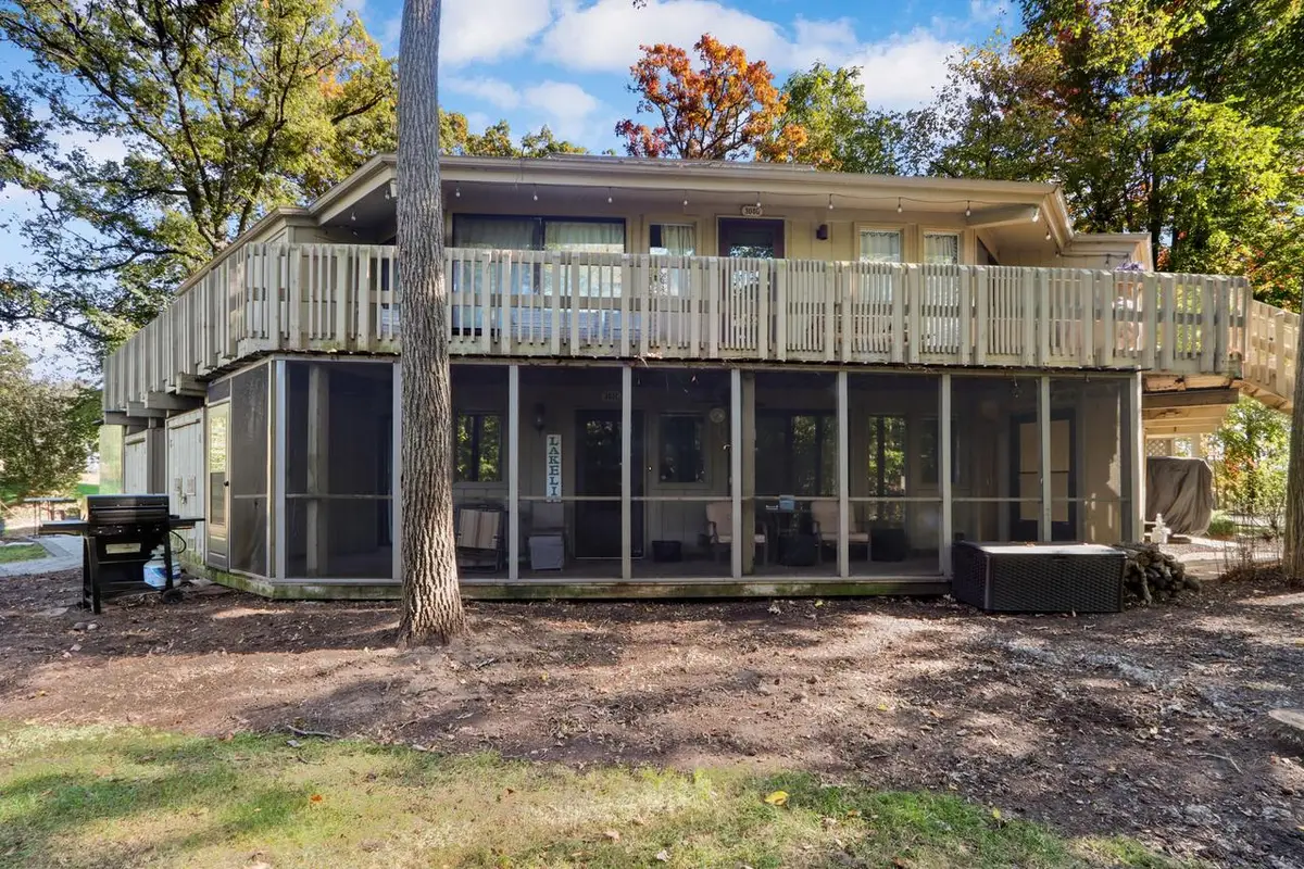 304 Deerpath E #C, Fontana, WI 53125 - #1