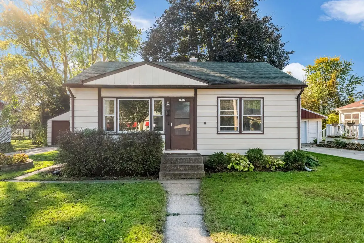 3347 E Denton AVENUE, Saint Francis, WI 53235 - #1