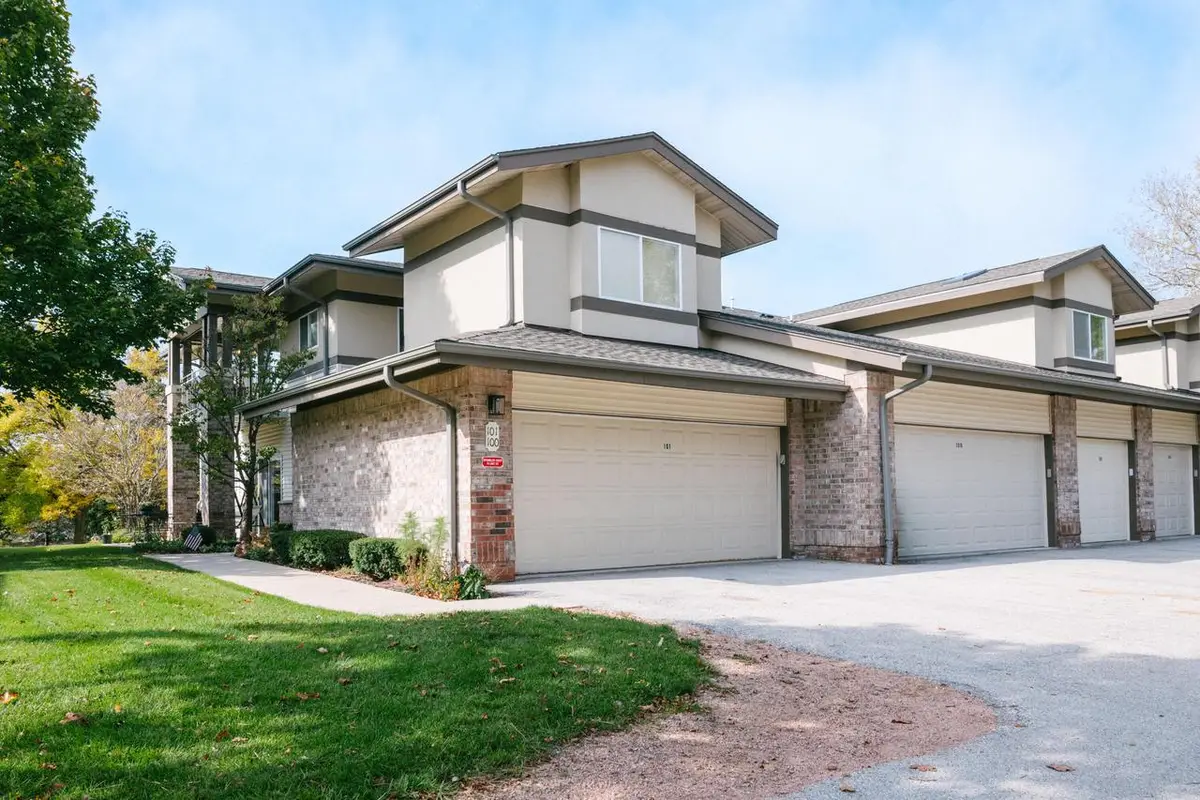 500 W Bender ROAD #101, Glendale, WI 53217 - #1