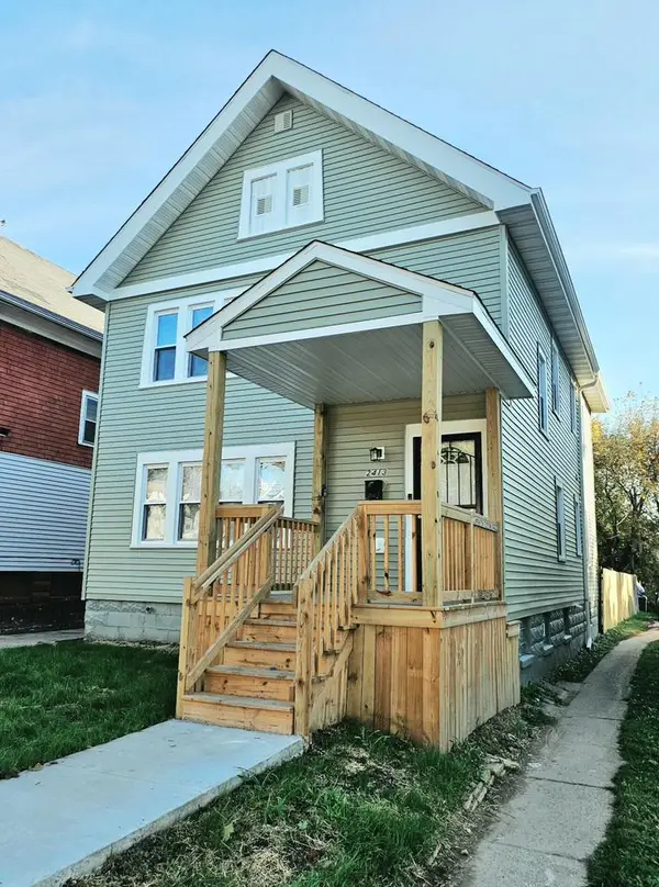 2413 W Finn PLACE, Milwaukee, WI 53206