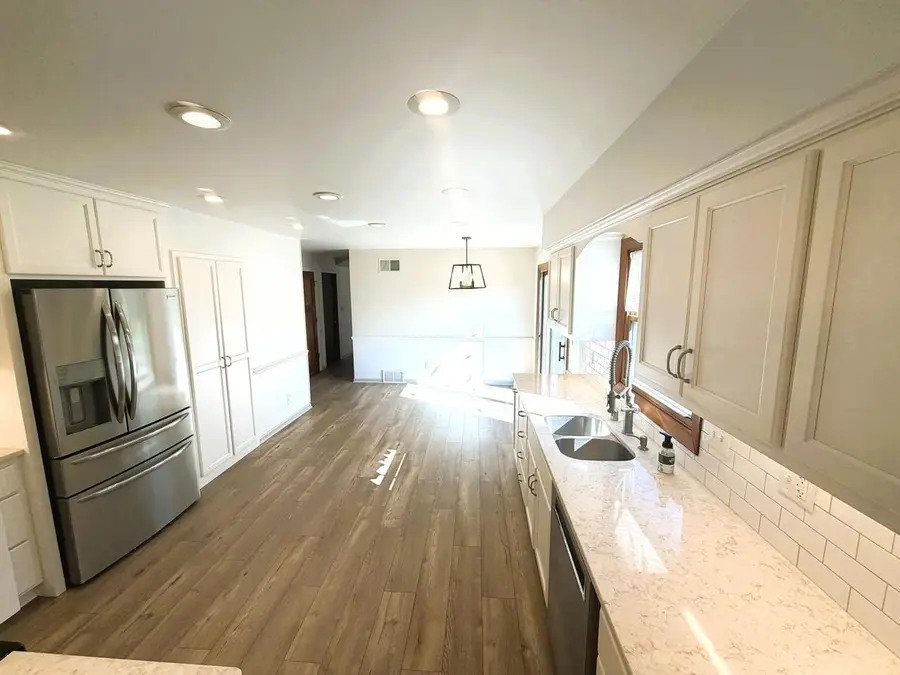1130 Greenridge TERRACE, Brookfield, WI 53045 - #3