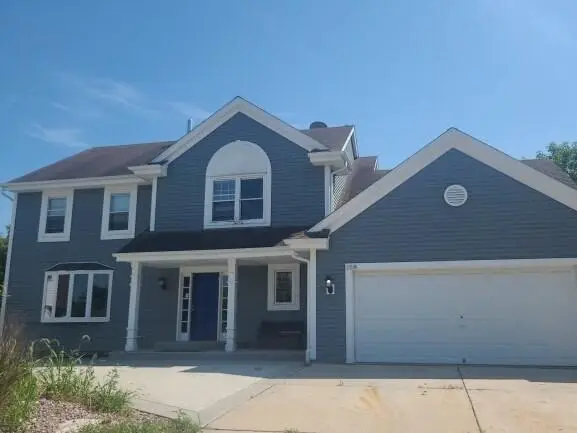 7715 W Briarwood DRIVE, Franklin, WI 53132 - #1