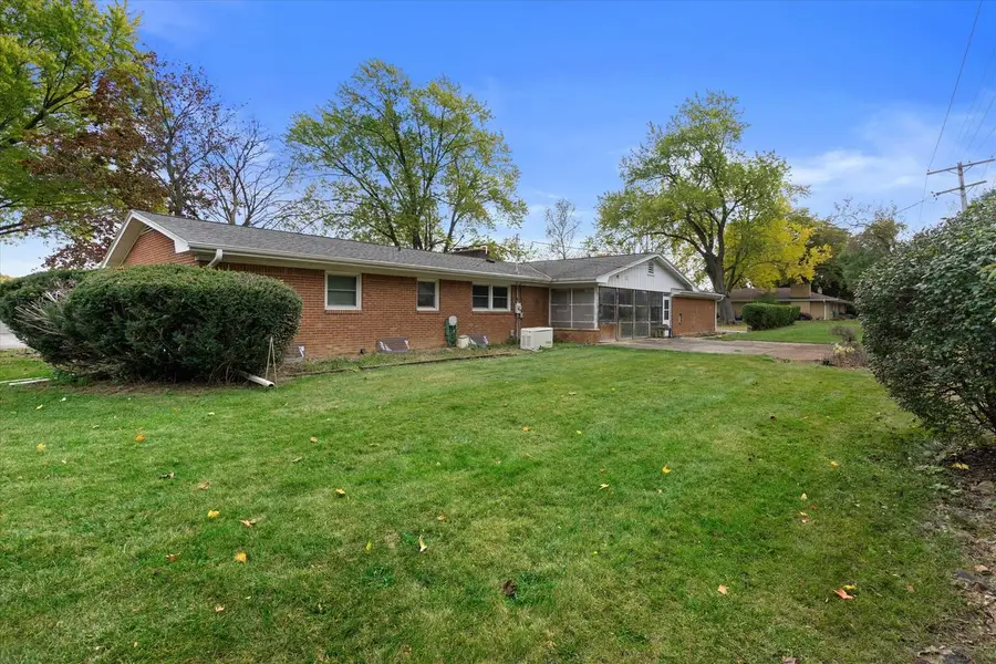 2545 N 128th STREET, Brookfield, WI 53005 - #3