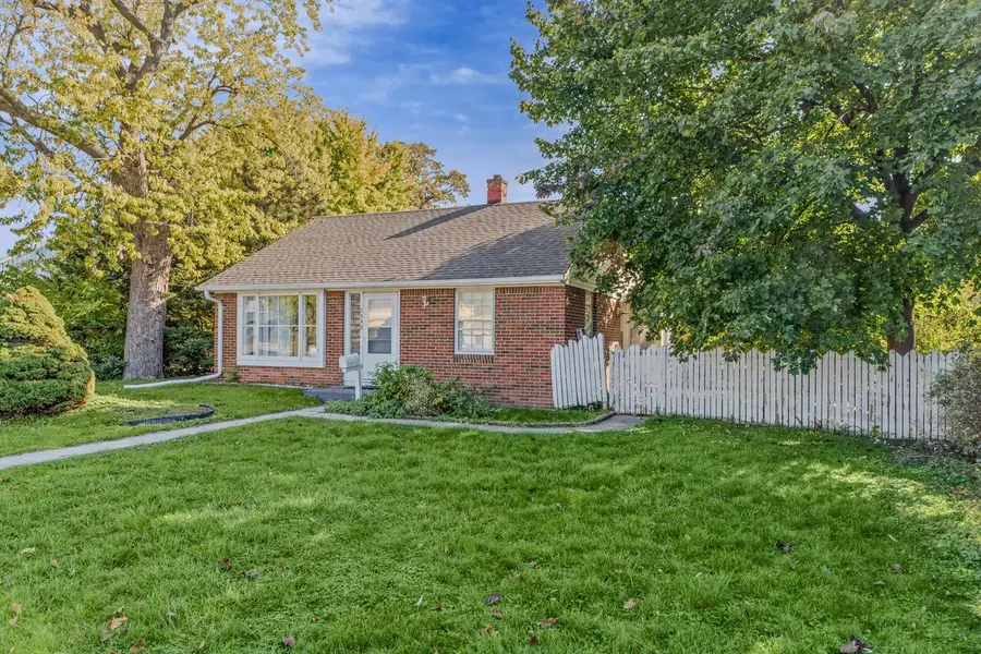 7549 W Beloit ROAD, West Allis, WI 53219 - #2