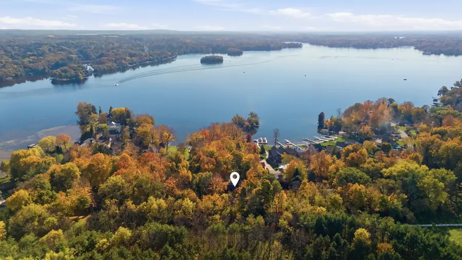 N64W33734 Lakeview DRIVE, Oconomowoc, WI 53066 - #3
