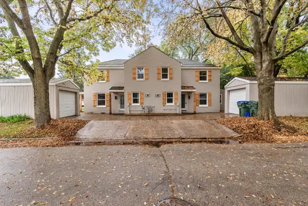 5700 Clover LANE #5702, Greendale, WI 53129