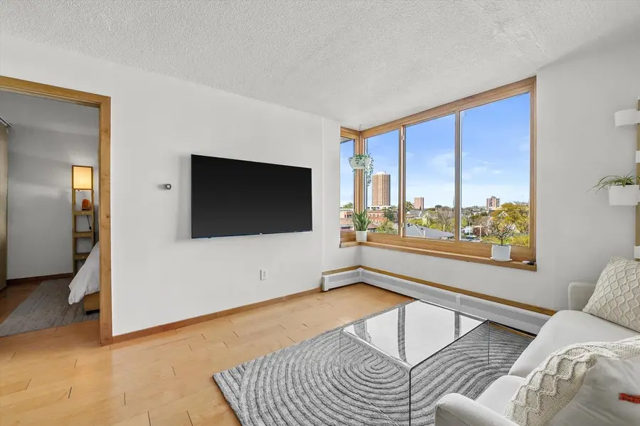 1409 N Prospect AVENUE #506, Milwaukee, WI 53202 - #3