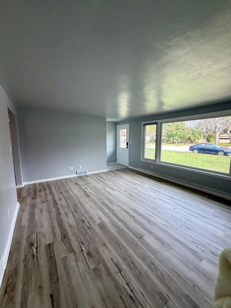 716 Torke TERRACE, Plymouth, WI 53073 - #3