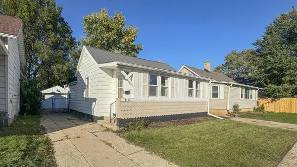 1412 78th PLACE, Kenosha, WI 53143