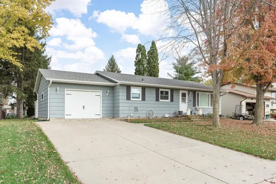 1062 Boughton STREET, Watertown, WI 53094 - #2