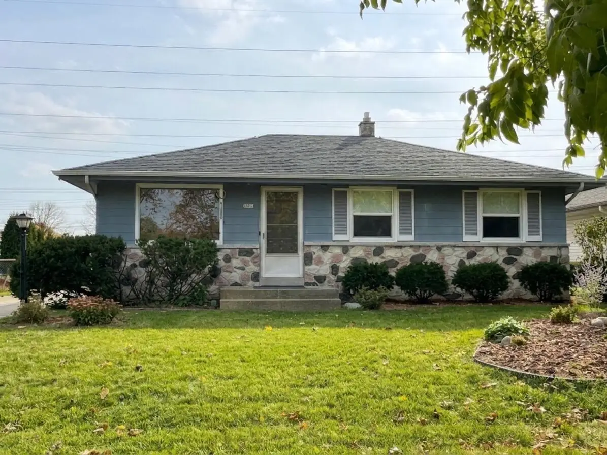 8225 W Waterford AVENUE, Greenfield, WI 53220 - #1