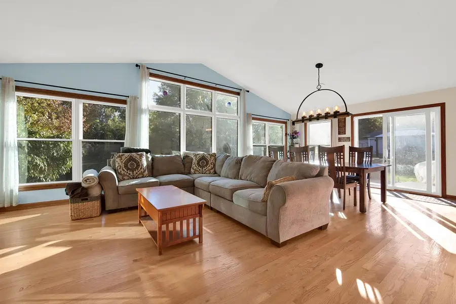 2215 W Mangold AVENUE, Milwaukee, WI 53221 - #3