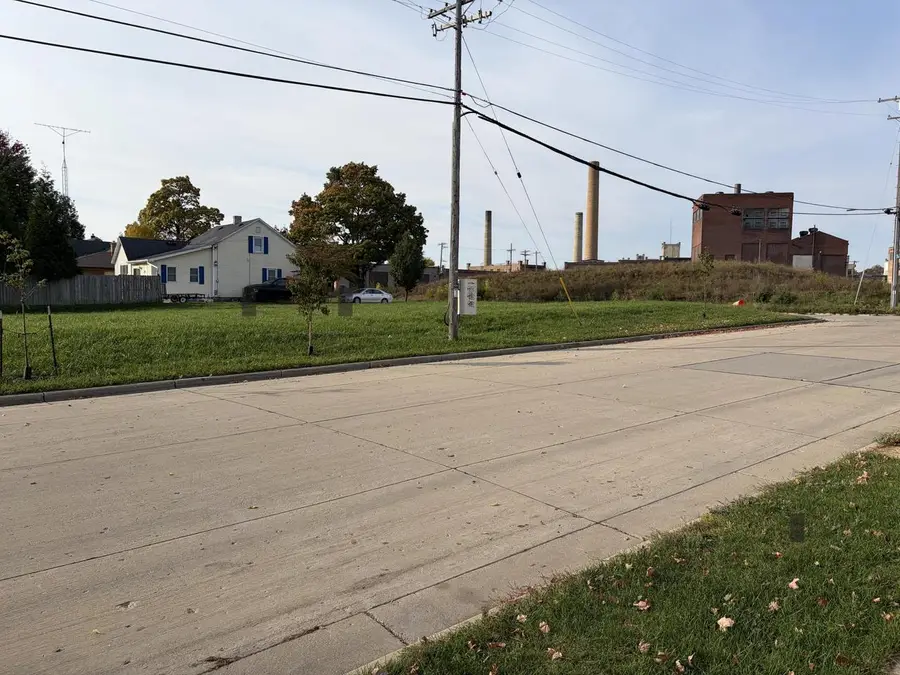 1819 ST PATRICK STREET #1825, 1829, Racine, WI 53404 - #3
