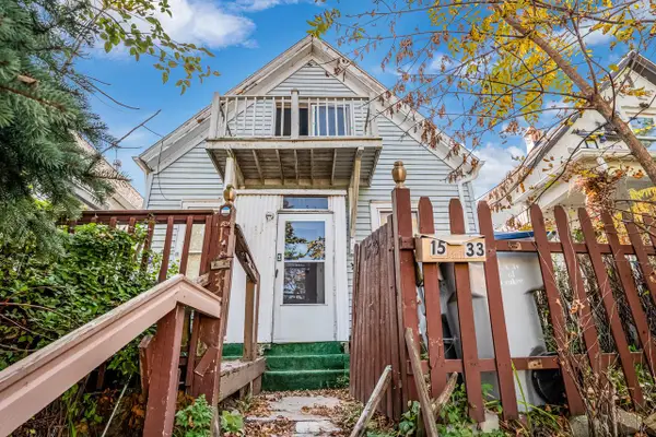 1533 E North AVENUE, Milwaukee, WI 53202