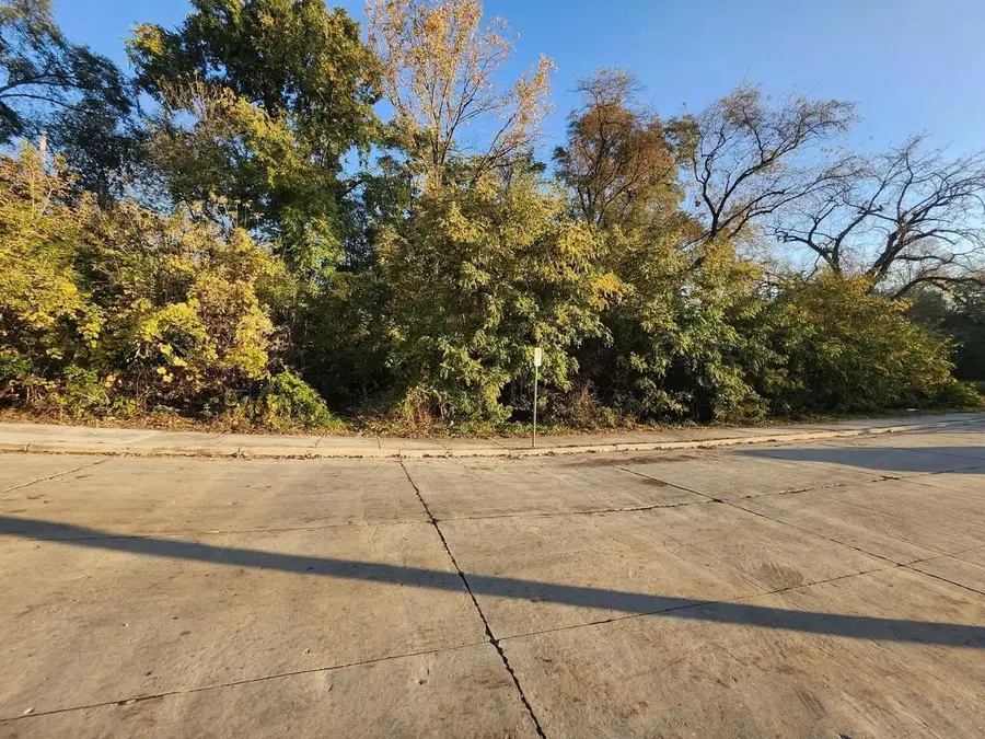 1424 RIVERVIEW TERRACE, Racine, WI 53404 - #2