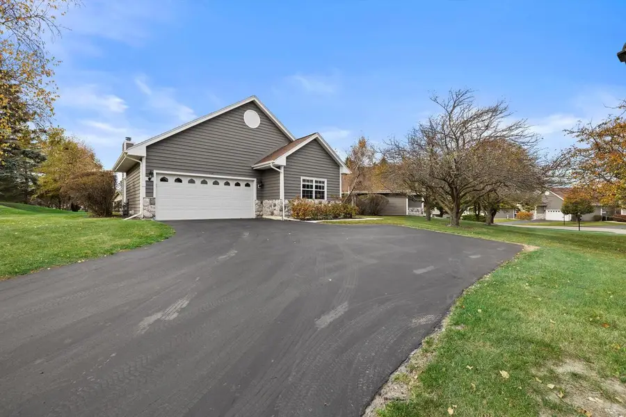 750 Ridgeview COURT, Lake Geneva, WI 53147 - #2