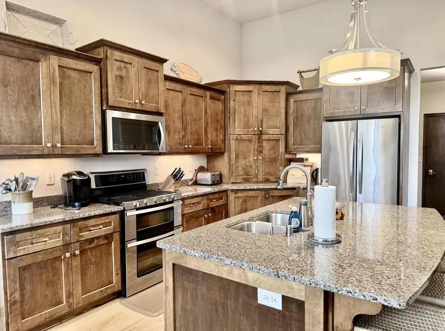809 Conifer COURT, Waukesha, WI 53188 - #2