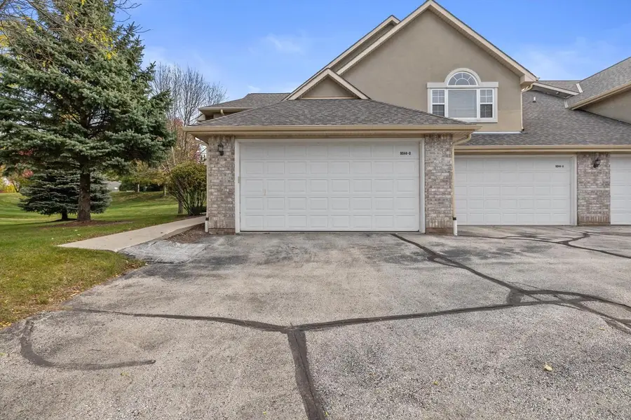 9044 W Elm COURT #D, Franklin, WI 53132 - #3