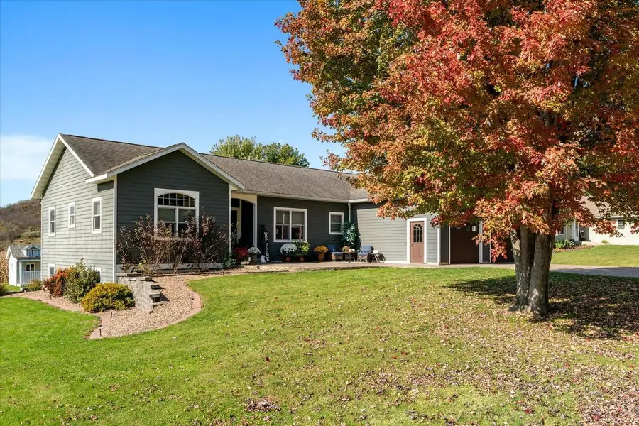 615 N Main STREET, Viroqua, WI 54665 - #2