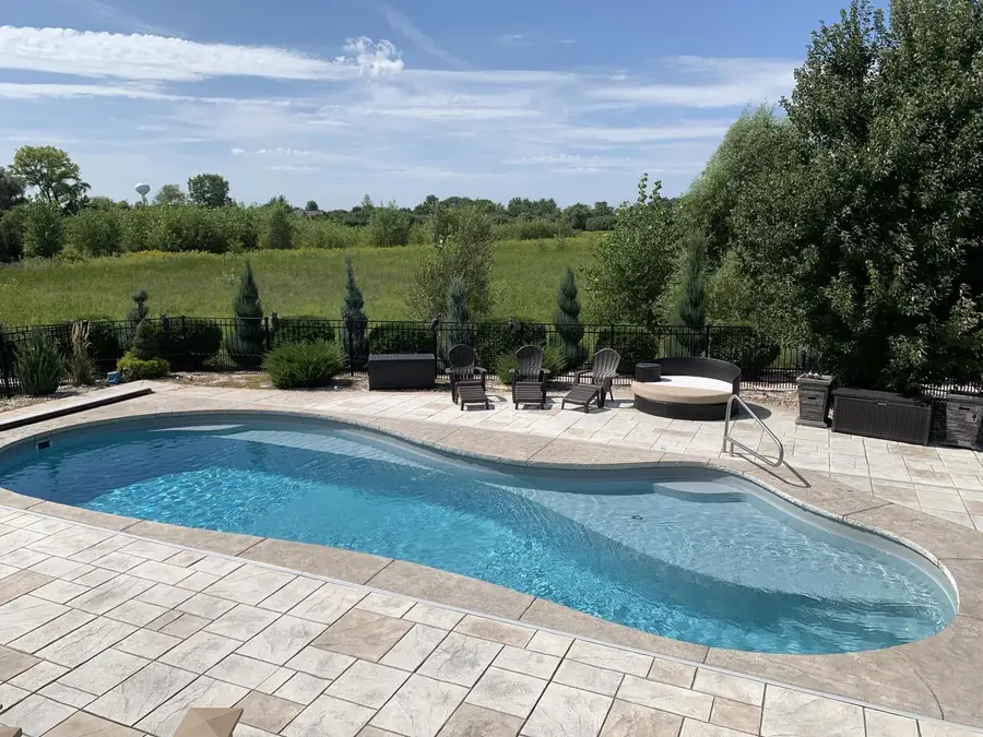 1320 Prairie Creek BOULEVARD, Oconomowoc, WI 53066 - #2