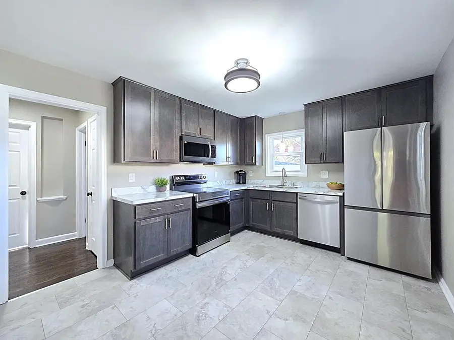 4577 N 42nd STREET, Milwaukee, WI 53209 - #2