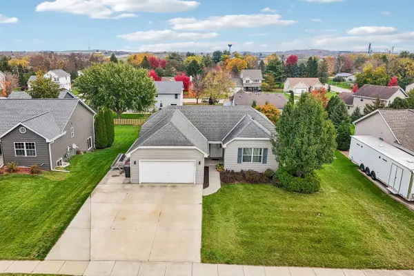 513 Parkview DRIVE, Johnson Creek, WI 53038