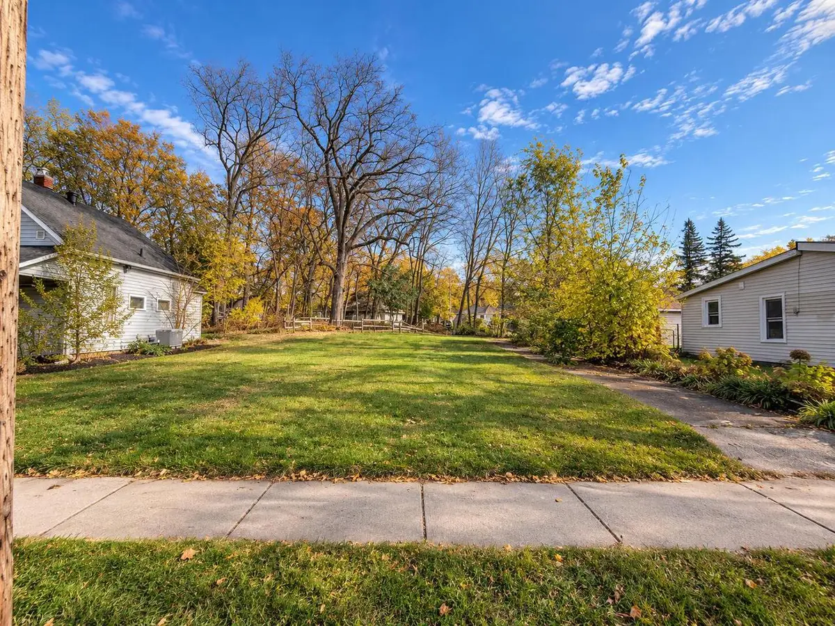 408 4TH AVENUE N, Onalaska, WI 54650 - #1