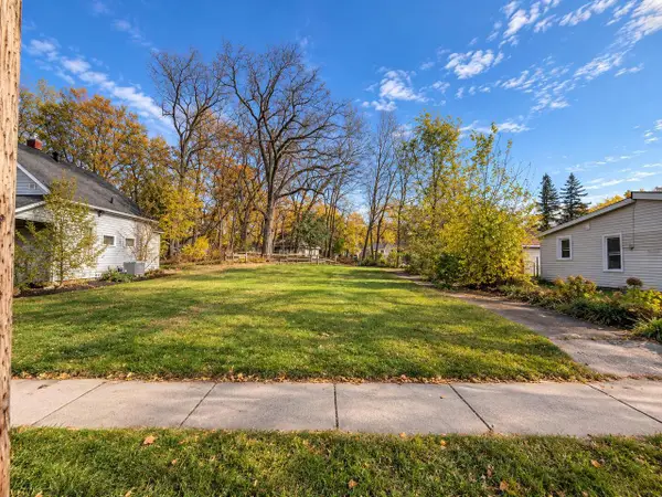 408 4TH AVENUE N, Onalaska, WI 54650