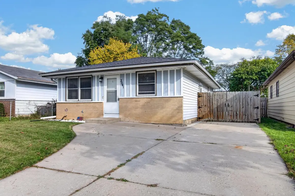 3041 Coolidge AVENUE, Racine, WI 53403 - #1