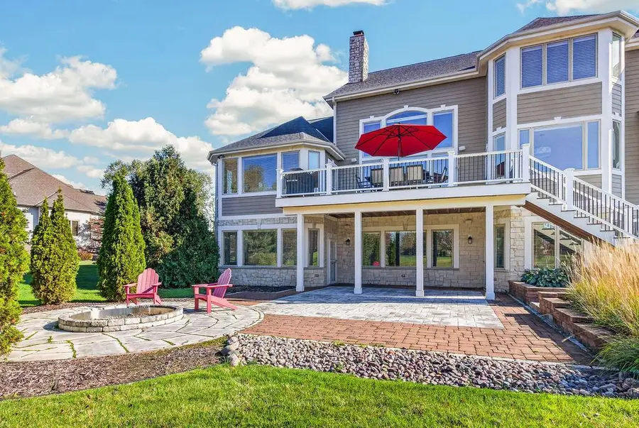1187 Mary Hill CIRCLE, Hartland, WI 53029 - #2