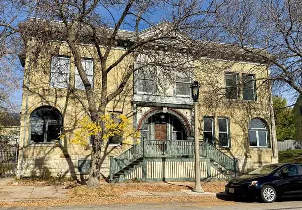 224 W Vine STREET #102, Milwaukee, WI 53212