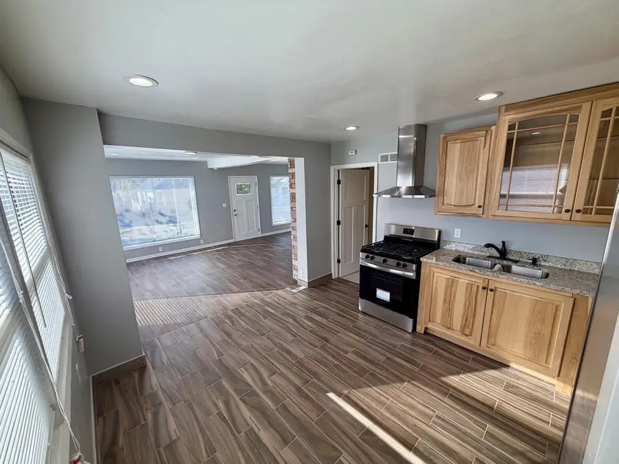 1756 S 72nd STREET, West Allis, WI 53214 - #2
