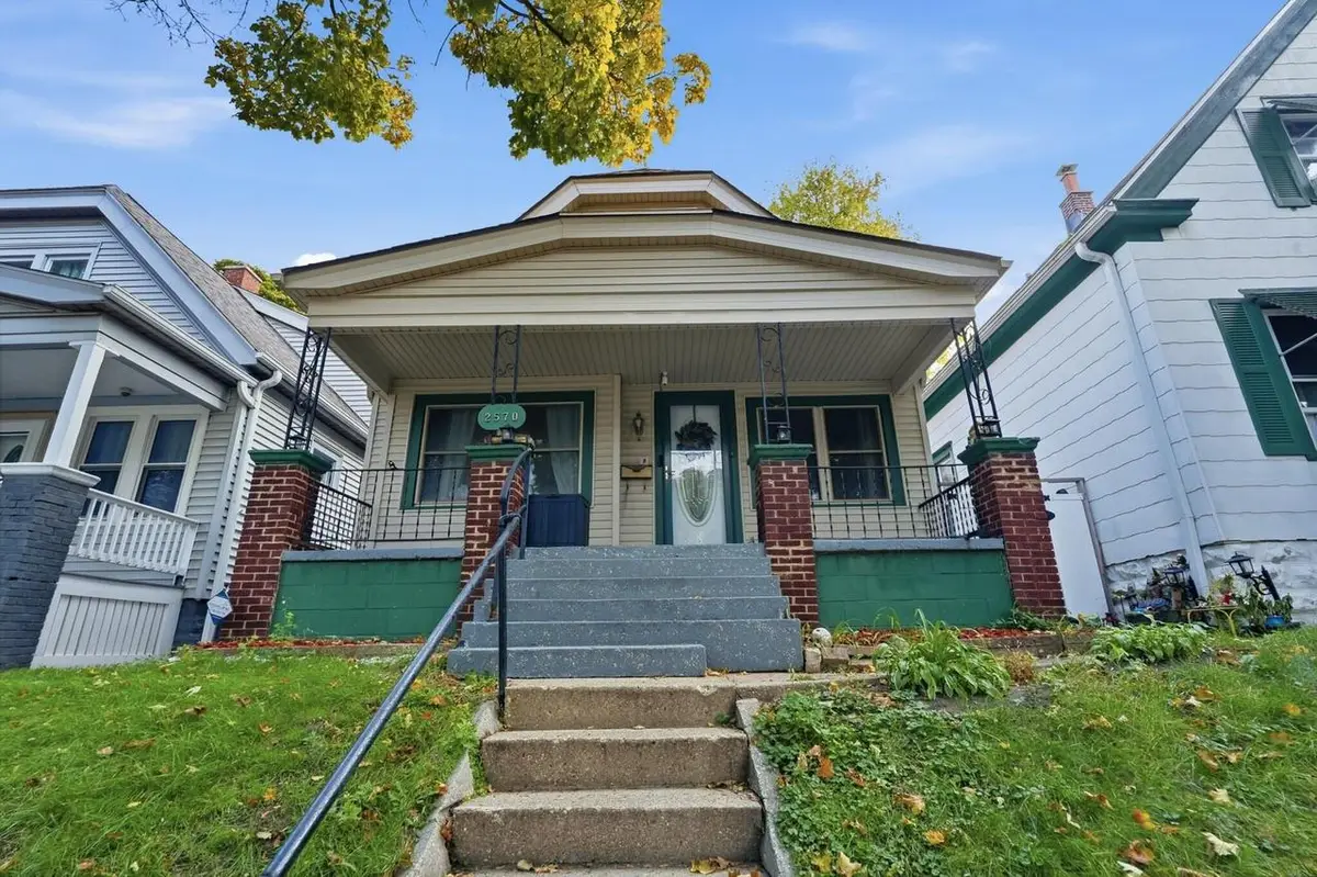 2570 S 34th STREET, Milwaukee, WI 53215 - #1