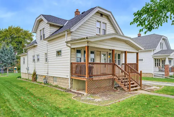 3660 E Iona STREET, Cudahy, WI 53110
